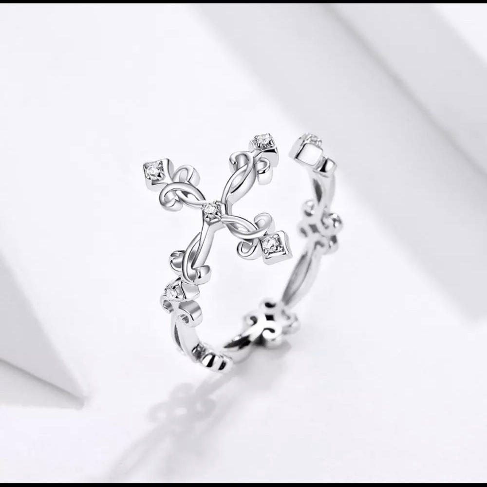 COPY - Cross design ring
